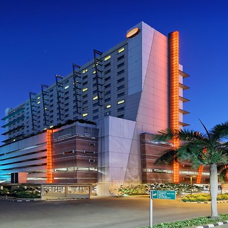 Harris Hotel And Conventions Kelapa Gading Джакарта Екстер'єр фото