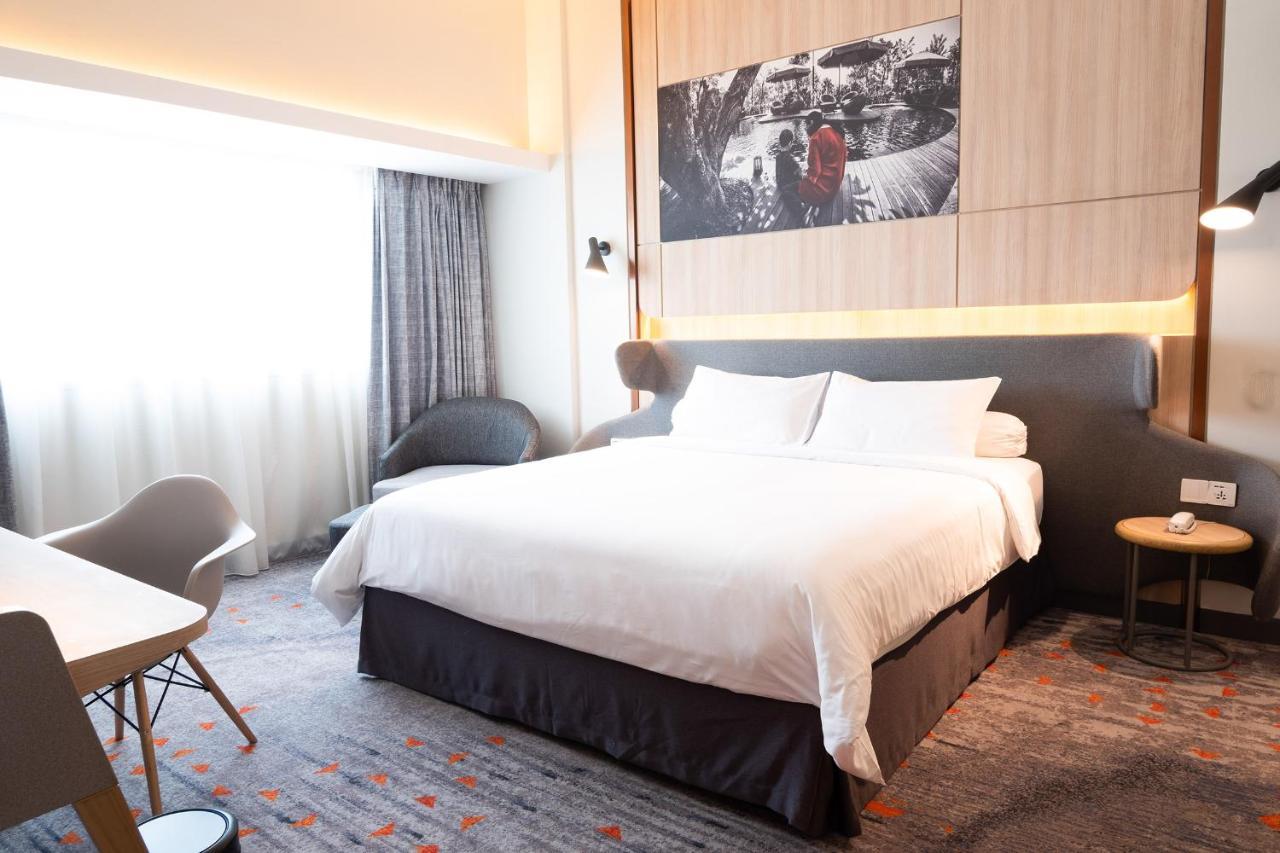 Harris Hotel And Conventions Kelapa Gading Джакарта Екстер'єр фото