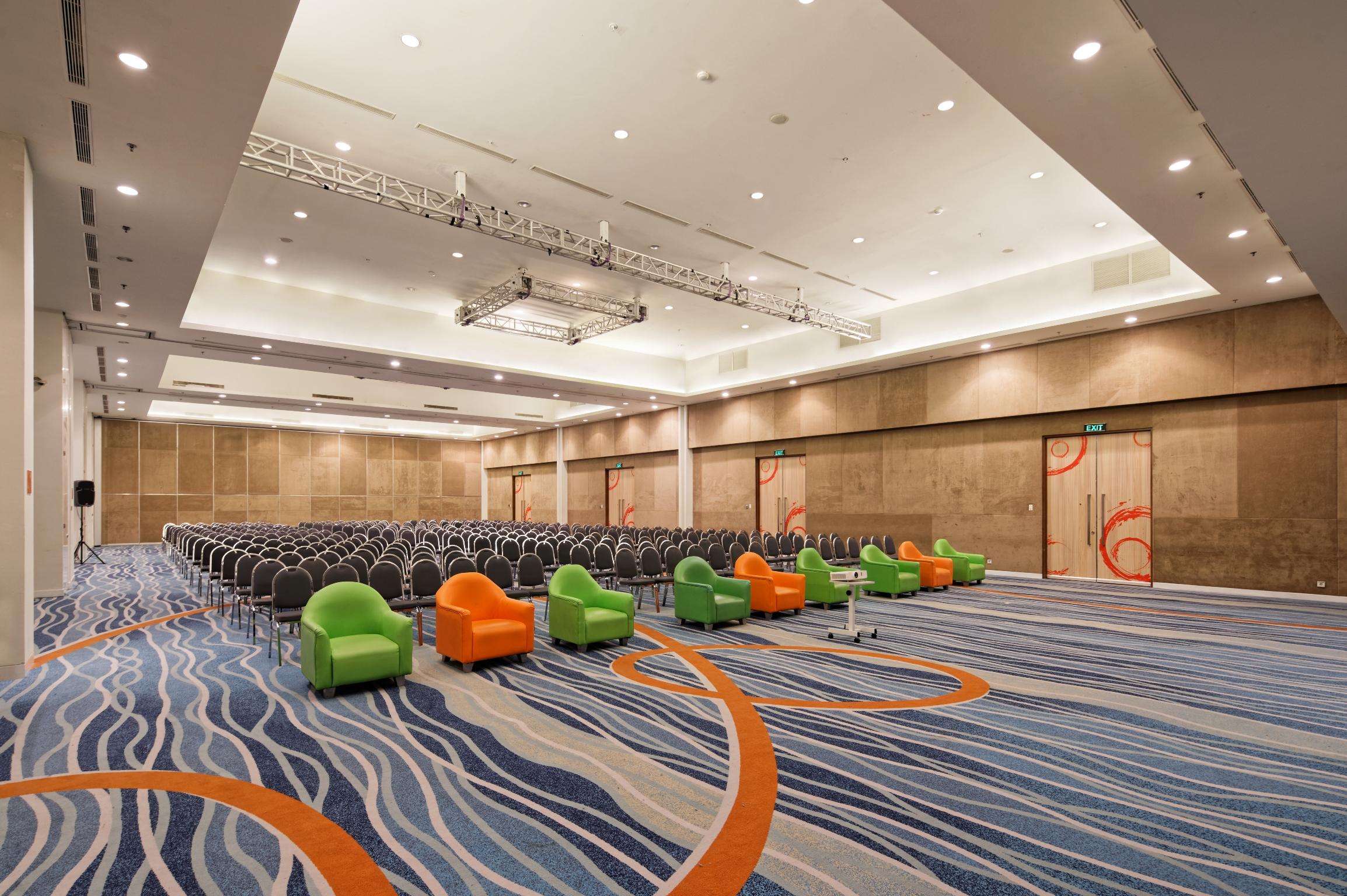 Harris Hotel And Conventions Kelapa Gading Джакарта Екстер'єр фото