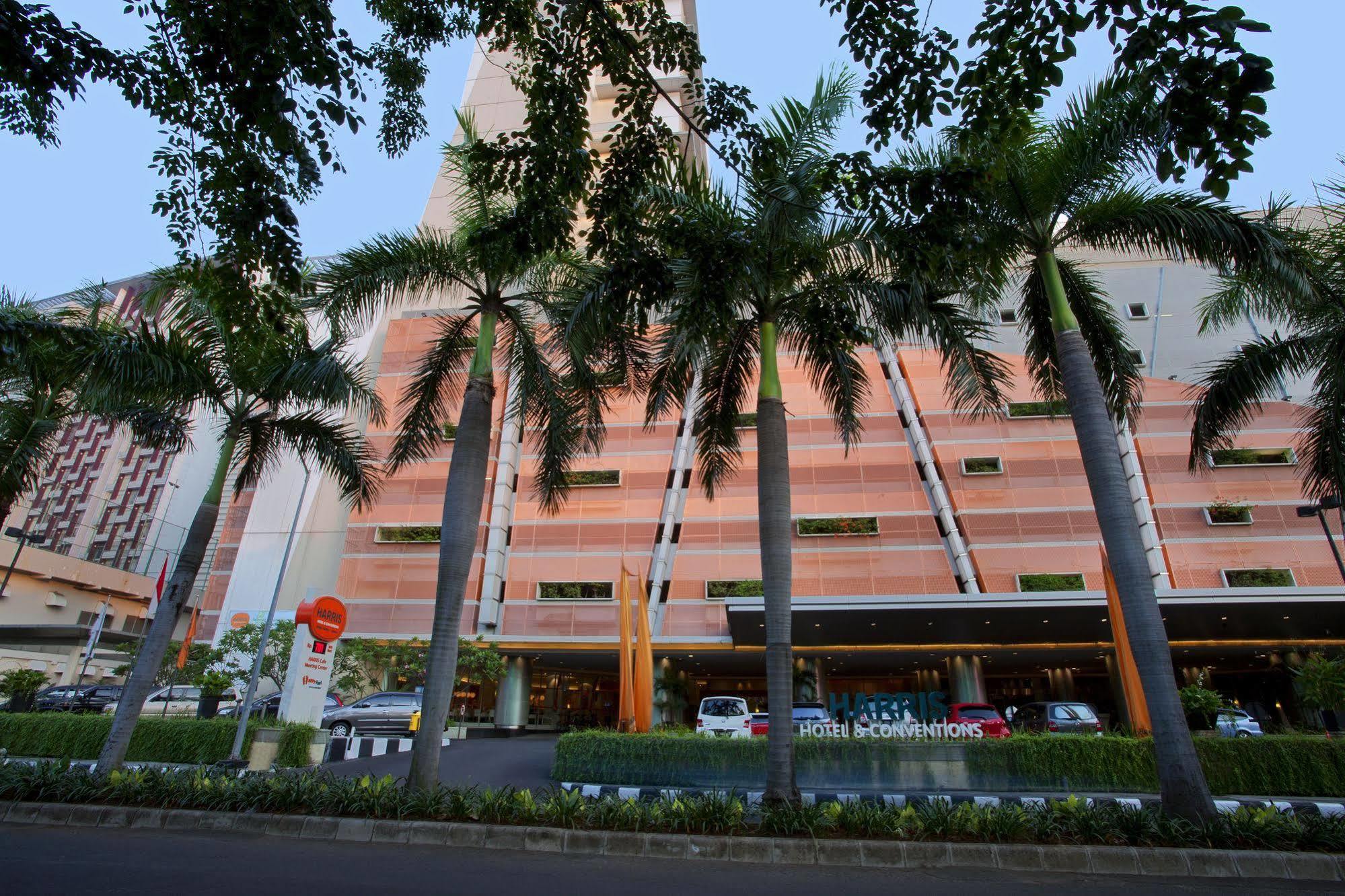 Harris Hotel And Conventions Kelapa Gading Джакарта Екстер'єр фото